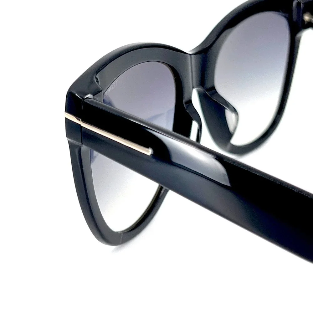 TOM FORD Wallace Sunglasses TF870-F 01B Authenic NEW!!!